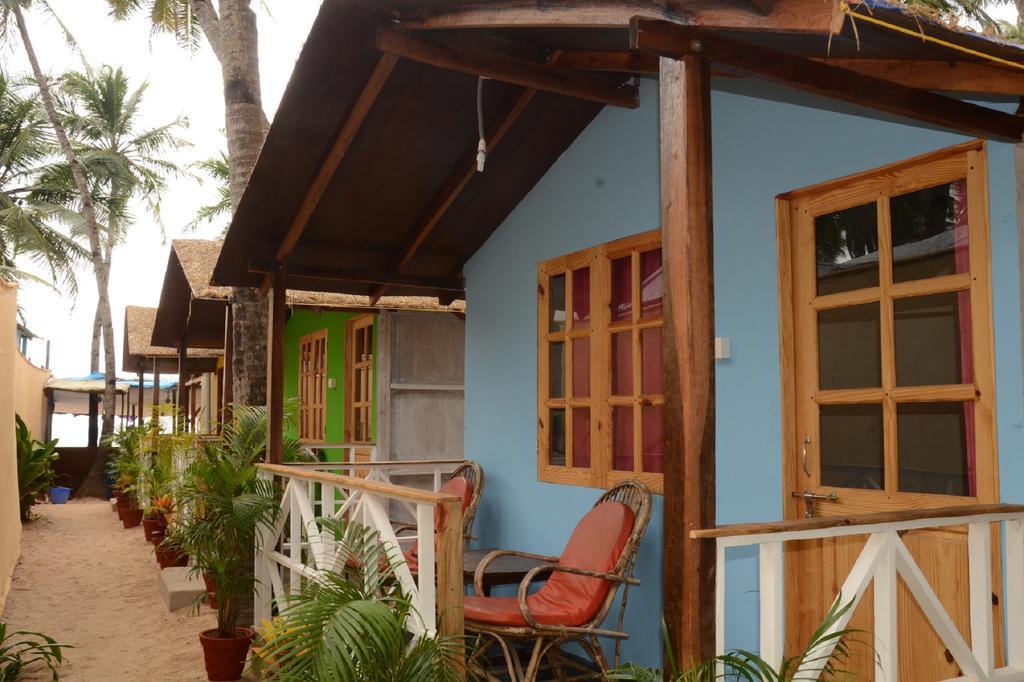 Roundcube Beach Bungalows Палолем Екстериор снимка