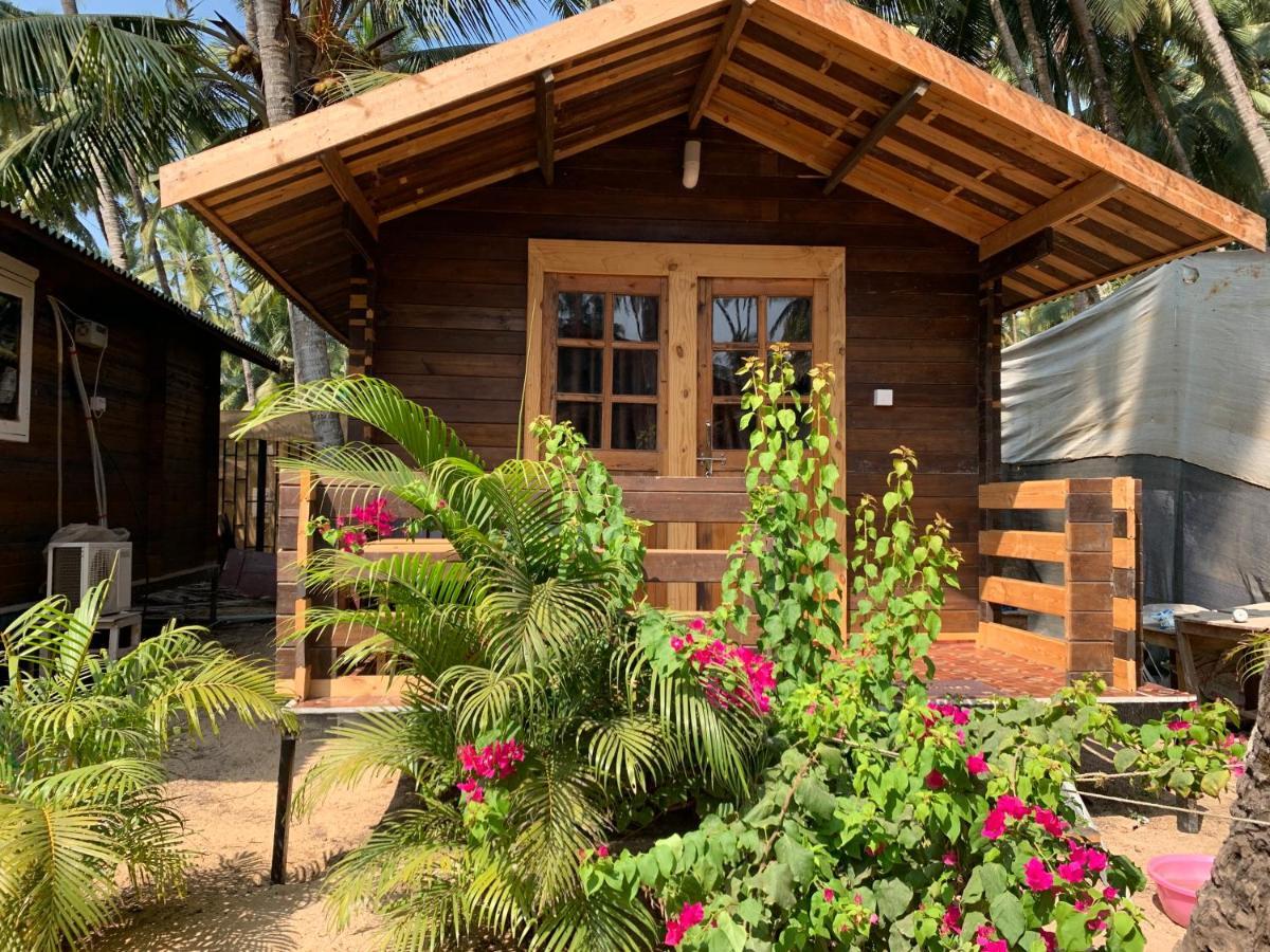 Roundcube Beach Bungalows Палолем Екстериор снимка